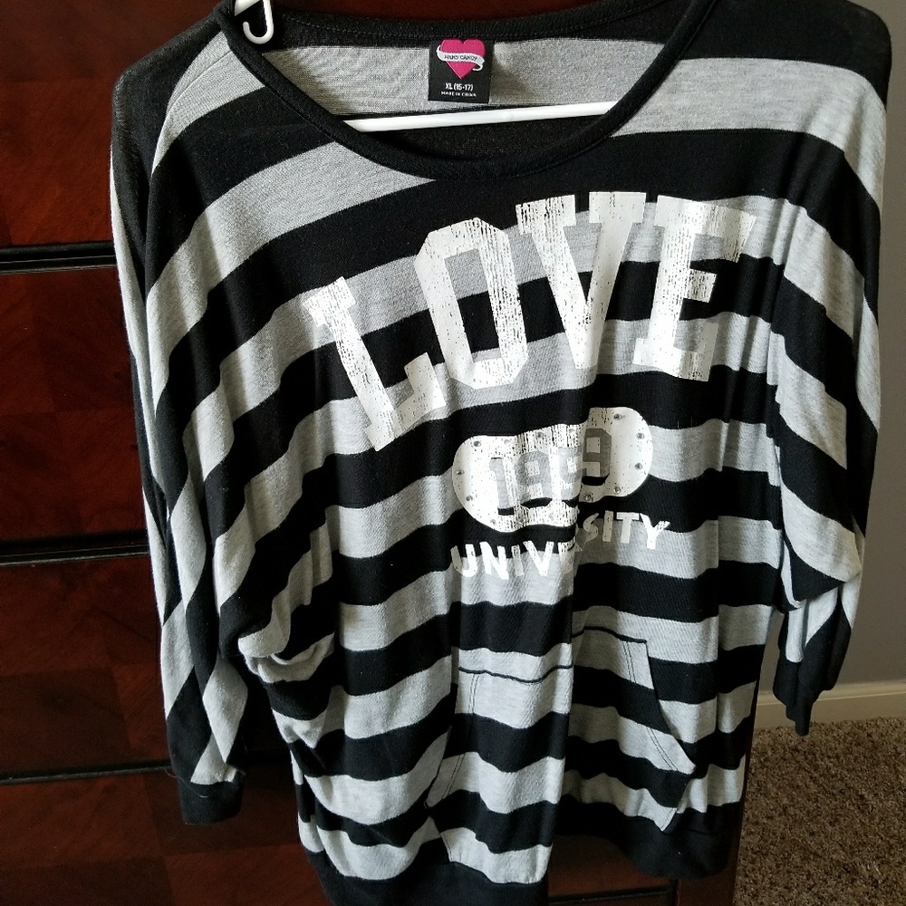3/4 length gray and black striped love shirt